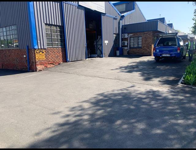 5,235M² WAREHOUSE FOR SALE IN ALBERTON NORTH
